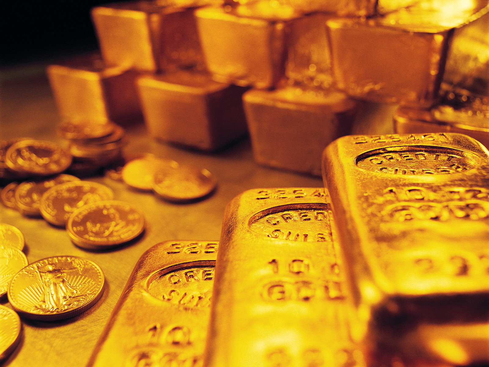 國際黃金期貨一手一個點可以賺多少